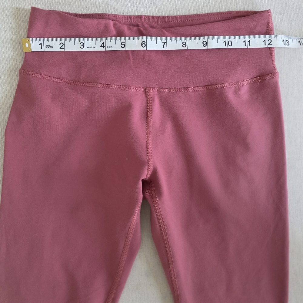 Fabletics Legging Bundle - image 4